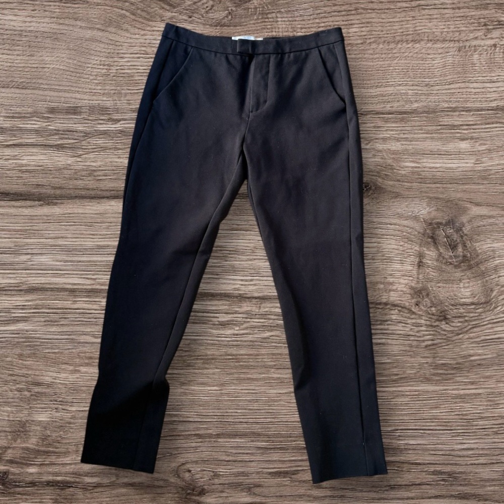 Joie Women's Black Stretch
Cigarette Ankle Pants Size 4
Hook & Bar Zipper Career